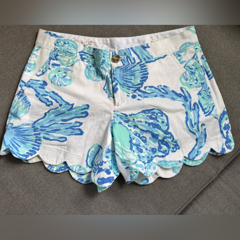Scalloped Hem Blue & Teal Floral Women’s Shorts